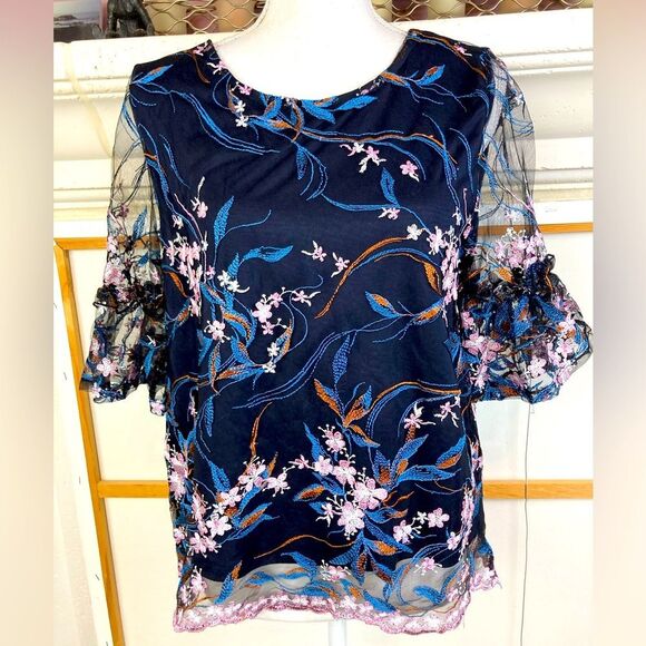 Nanette Lepore  Floral Embroidered Navy Blue blouse w/sheer lace ruffled sleeves - Picture 1 of 11